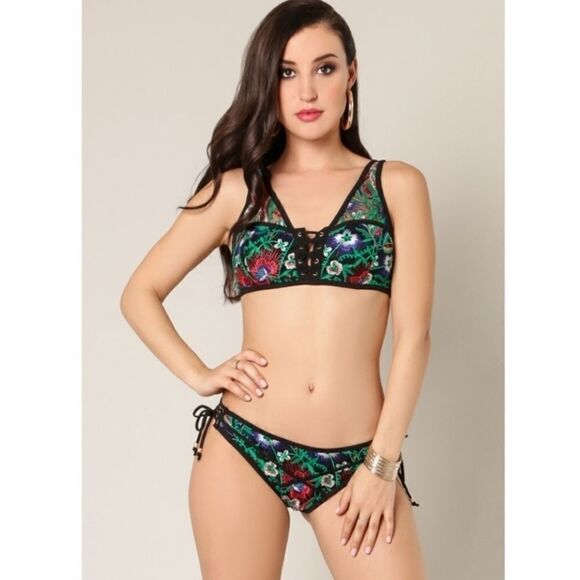 Wow couture multicolored floral bikini set - Picture 4 of 9